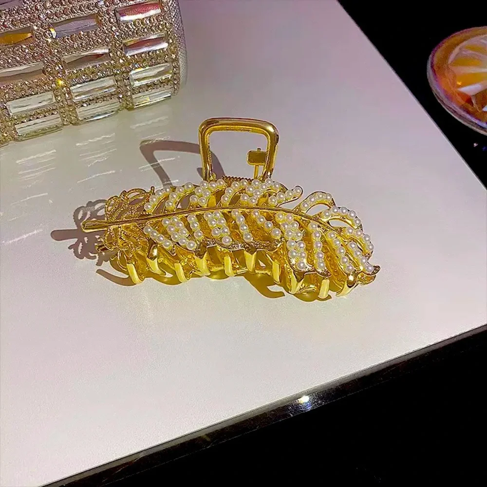 New Rhinestone Shark Clip Hair Accessories